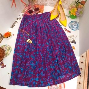 Vintage Leslie Fay Floral Pleated Skirt purple-blue Size 18